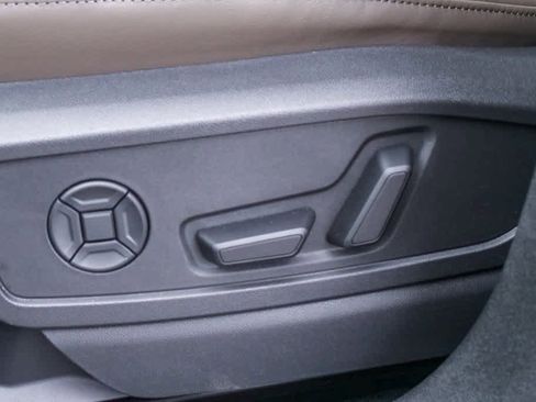 New 2025 Audi Q5 Premium Plus image 20