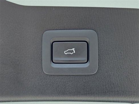 Used 2024 MAZDA CX-5 Carbon Edition image 16