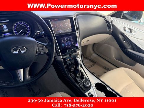 Used 2015 INFINITI Q50 Premium w/ Navigation Package image 12