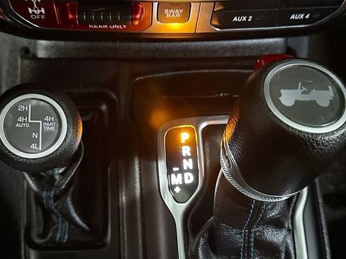 Used 2022 Jeep Wrangler Unlimited Rubicon 4xe w/ Cold Weather Group image 18