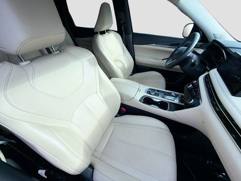 Used 2023 INFINITI QX60 Luxe w/ Performance Audio Package image 15