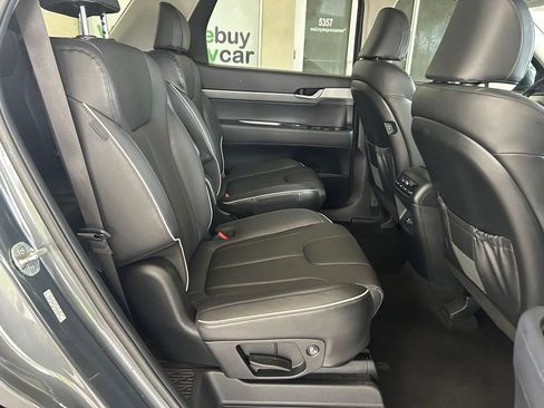 Used 2025 Hyundai Palisade SEL FWD image 24