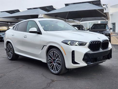 New 2026 BMW X6 xDrive40i image 5