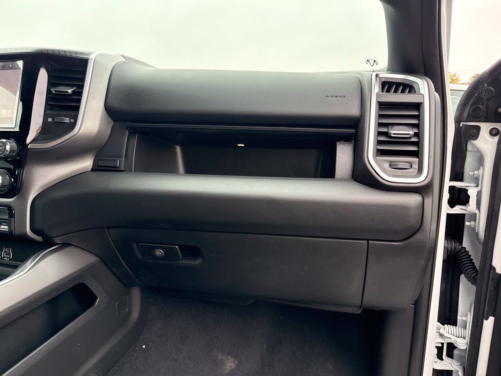 New 2027 RAM 2500 Big Horn AWD/4WD image 26
