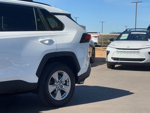 Certified 2023 Toyota RAV4 XLE w/ Convenience Package image 10