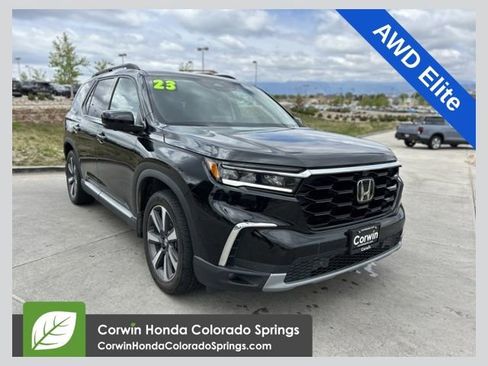 Used 2023 Honda Pilot Elite image 1