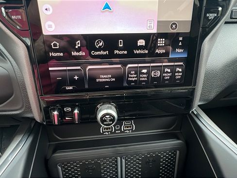 New 2026 RAM 3500 Laramie image 30