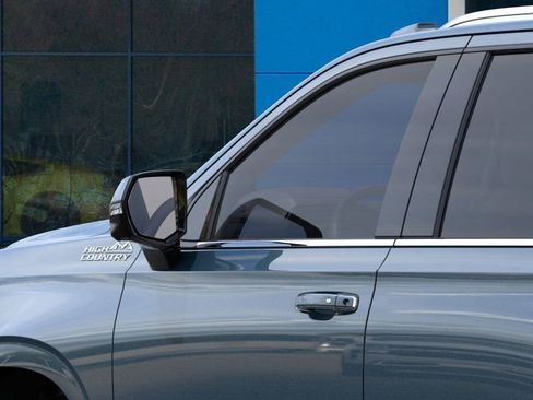 New 2026 Chevrolet Tahoe High Country image 19