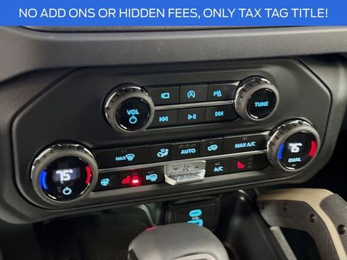 New 2025 Ford Bronco Badlands image 15