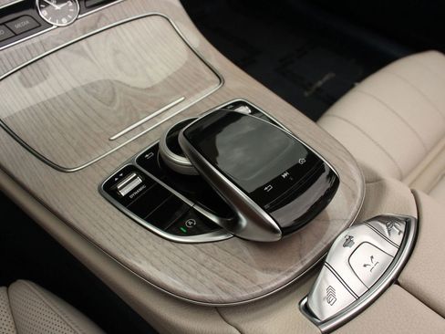 Used 2019 Mercedes-Benz E 450 Cabriolet w/ Premium 1 Package image 38