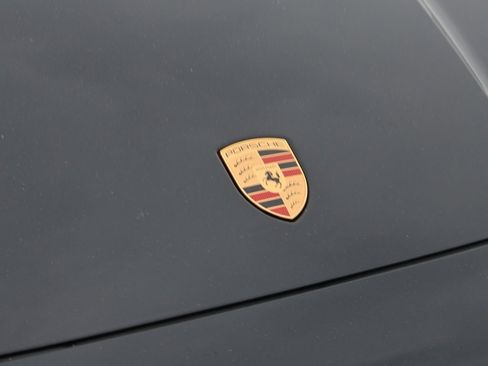 New 2026 Porsche Cayenne GTS image 13