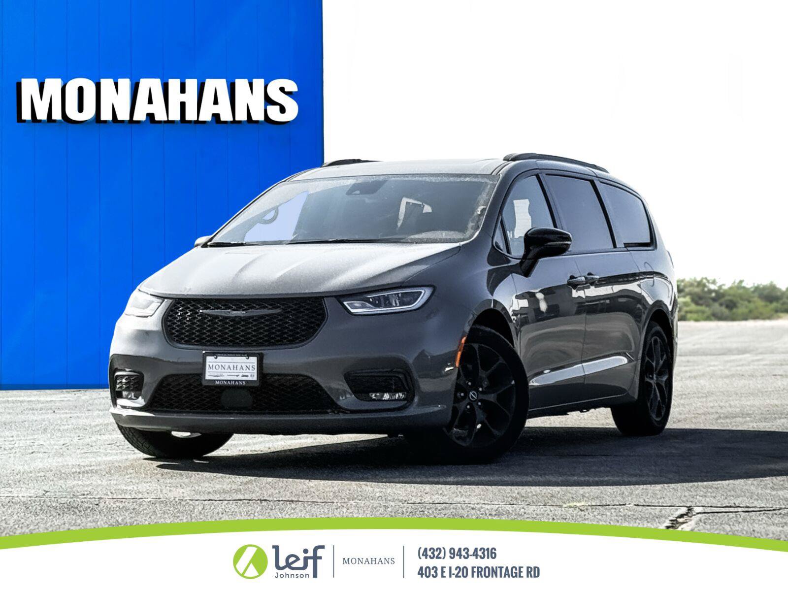 Used 2025 Chrysler Pacifica Limited FWD image 1