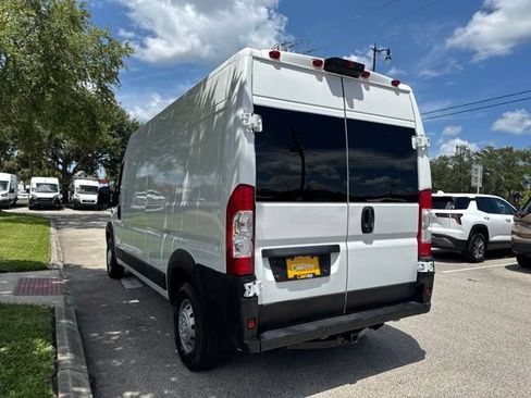 Used 2021 RAM ProMaster 2500 w/ Convenience Group FWD image 5