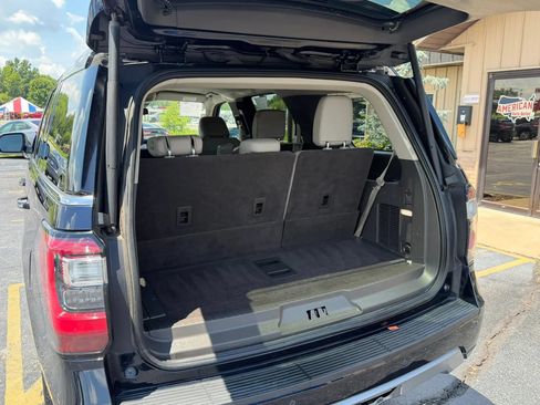 Used 2021 Ford Expedition Limited w/ Cargo Package RWD image 13