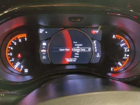 Used 2022 Dodge Durango R/T w/ Blacktop Package AWD/4WD image 23