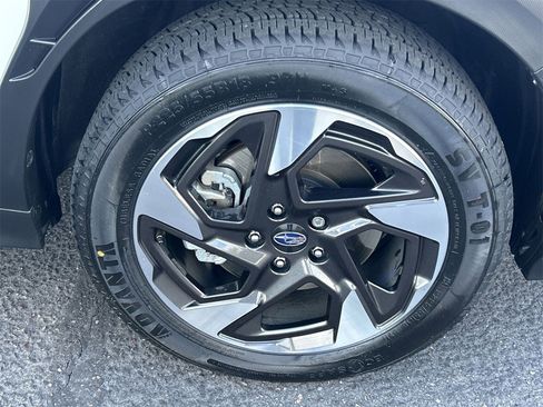 Used 2019 Toyota RAV4 LE w/ Carpet Mat Package image 7