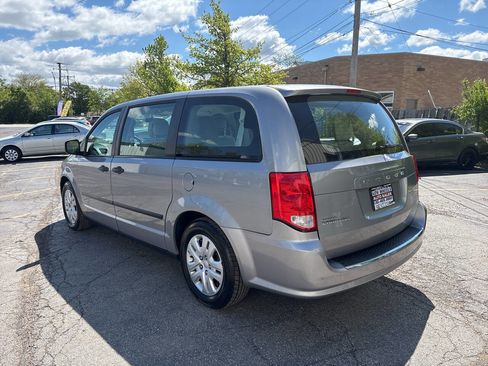 Used 2014 Dodge Grand Caravan American Value Package FWD image 3