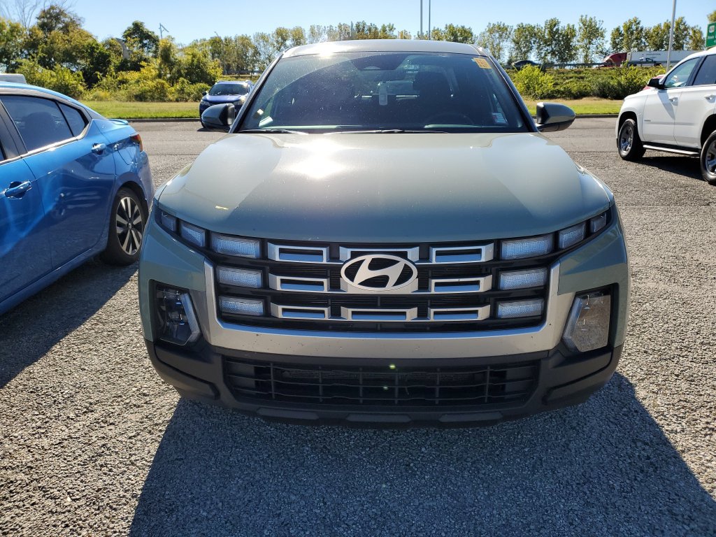 Used 2025 Hyundai Santa Cruz SE FWD image 5