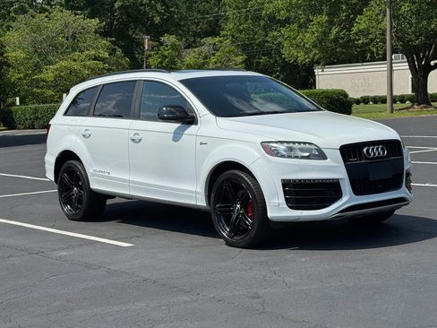 Used 2015 Audi Q7 3.0T S line Prestige w/ Sport Edition AWD/4WD image 4