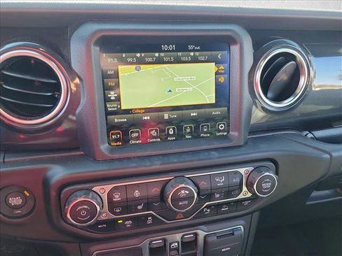 Used 2022 Jeep Wrangler Unlimited Rubicon w/ Trailer Tow Package image 21