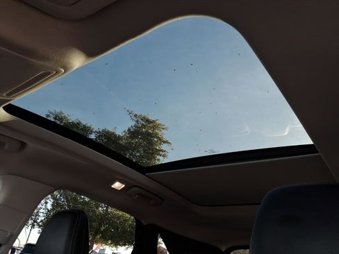 Used 2021 Ford Escape Titanium w/ Titanium Elite Package image 13