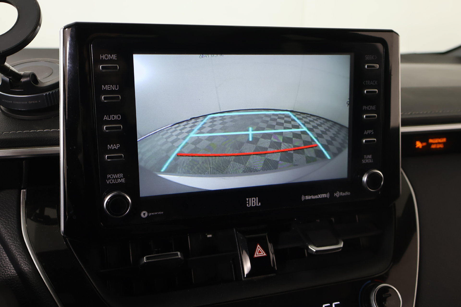 Used 2019 Toyota Corolla XSE FWD image 6