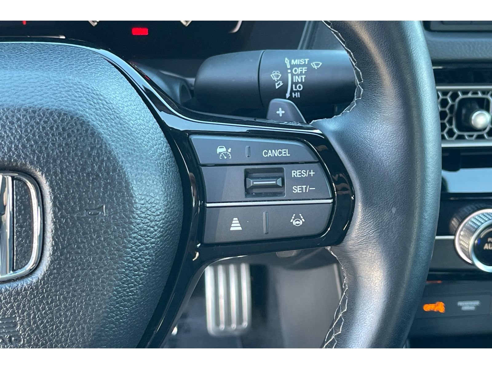 Certified 2025 Honda Civic Sport image 35