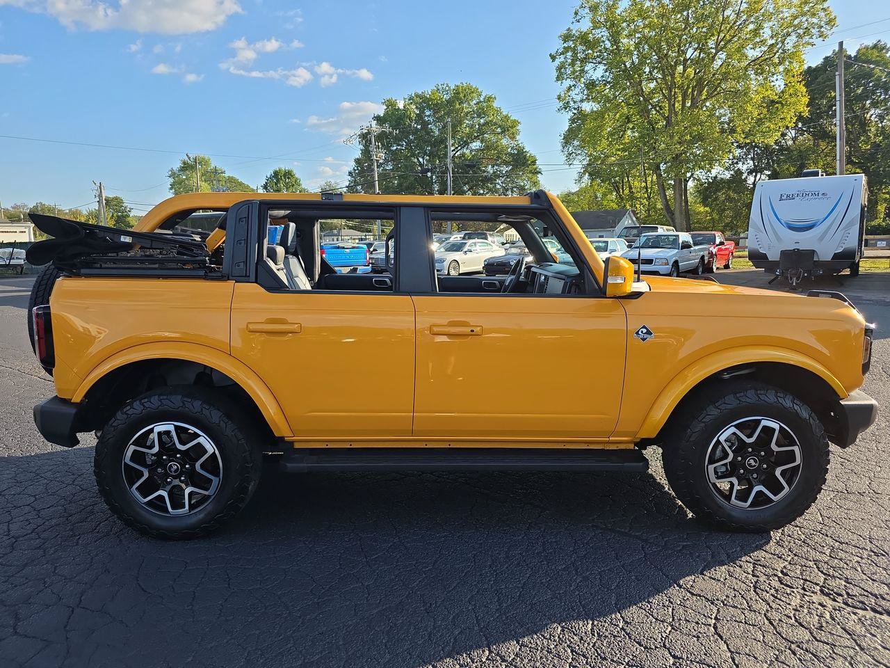 Used 2022 Ford Bronco Outer Banks AWD/4WD image 21