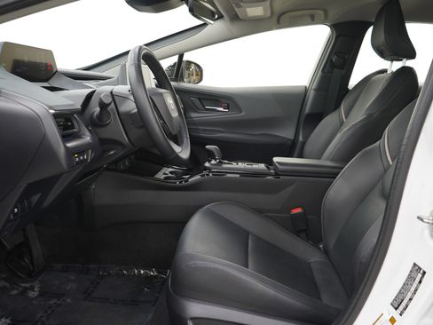 Used 2024 Toyota Prius XLE AWD/4WD image 22