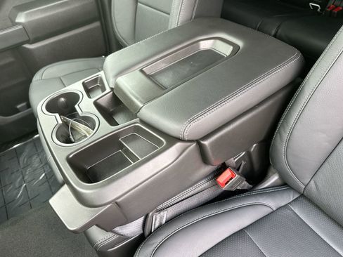 Used 2024 Chevrolet Silverado 2500 Custom w/ Custom Value Package image 20