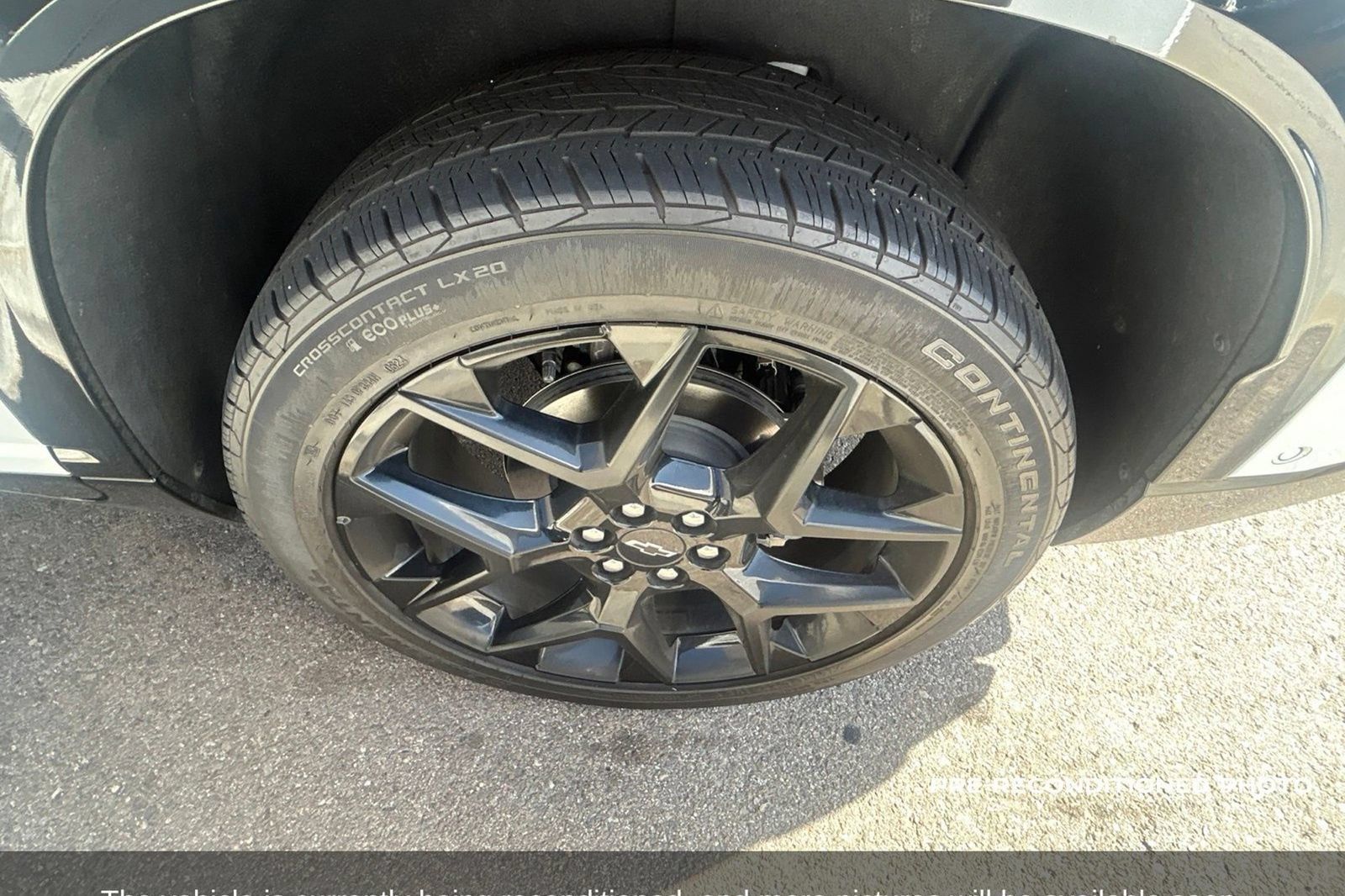 Used 2024 Chevrolet Traverse RS AWD/4WD image 11