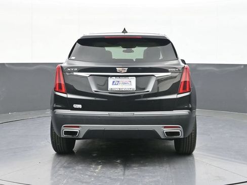 Used 2022 Cadillac XT5 Premium Luxury FWD image 10