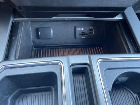 Used 2015 Ford F150 XLT w/ Equipment Group 302A Luxury AWD/4WD image 48
