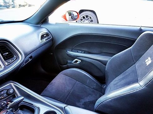 Used 2018 Dodge Challenger T/A image 24