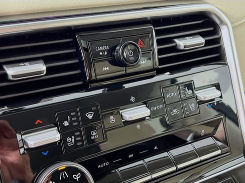 New 2026 Nissan Armada Platinum image 16