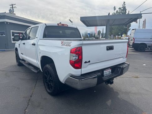 Used 2020 Toyota Tundra SR5 w/ SR5 Upgrade Package image 7