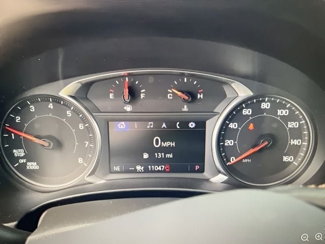 Used 2024 GMC Terrain AT4 w/ Tech Package AWD/4WD image 11