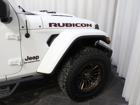 Used 2020 Jeep Gladiator Rubicon image 11