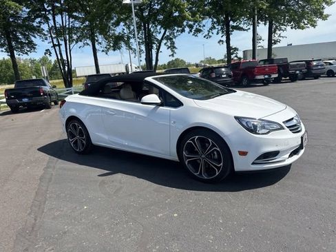 Used 2016 Buick Cascada Premium FWD image 2