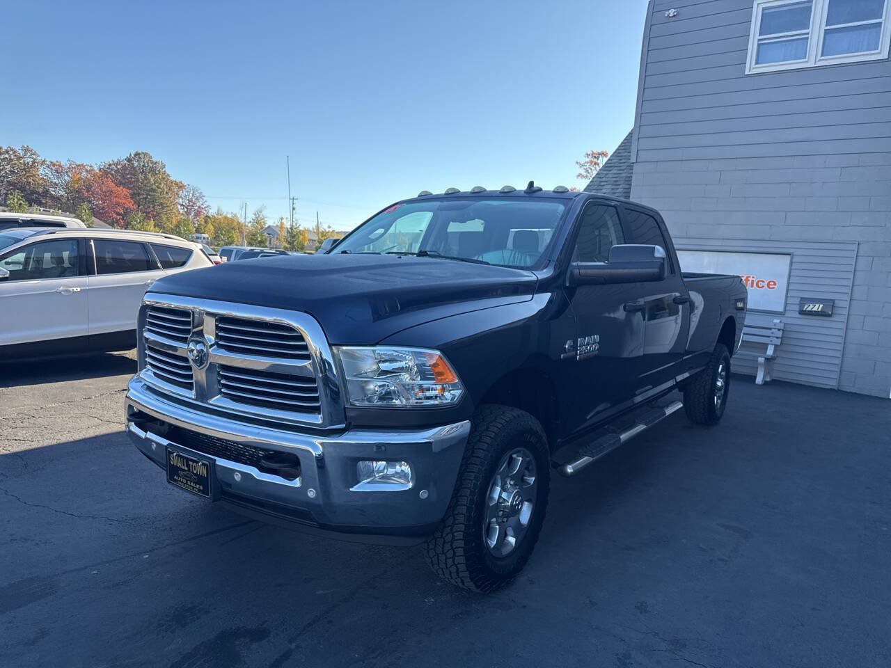 Used 2018 RAM 2500 Big Horn AWD/4WD image 3