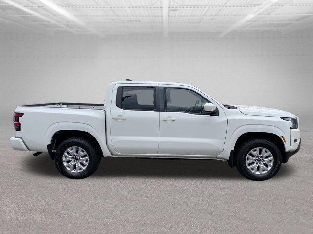 Used 2023 Nissan Frontier SV w/ Technology Package AWD/4WD image 5