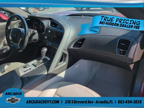 Used 2019 Chevrolet Corvette Stingray Coupe w/ 1LT RWD image 14