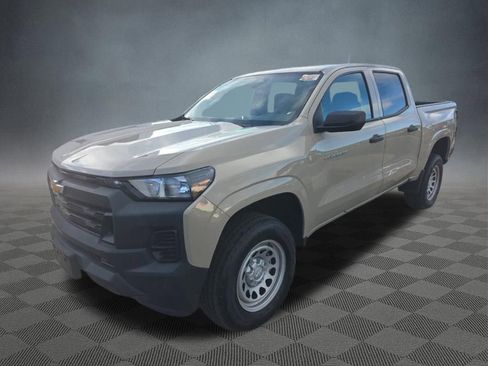 Used 2023 Chevrolet Colorado W/T image 3