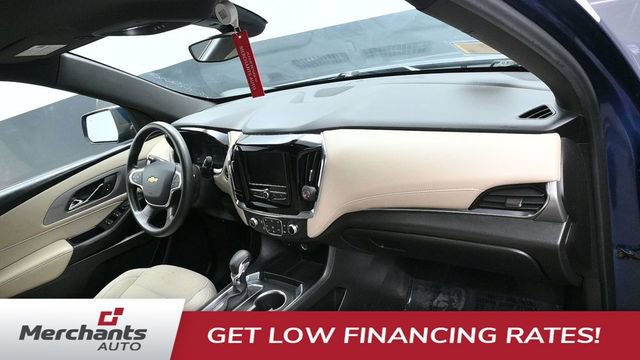 Used 2022 Chevrolet Traverse LS AWD/4WD image 12