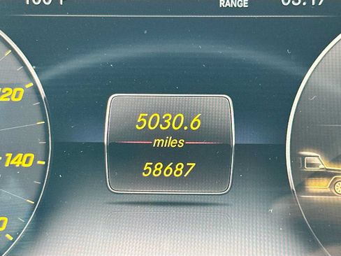 Used 2020 Mercedes-Benz G 550 image 12