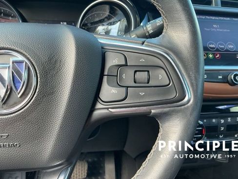 Used 2022 Buick Encore GX Essence FWD image 20