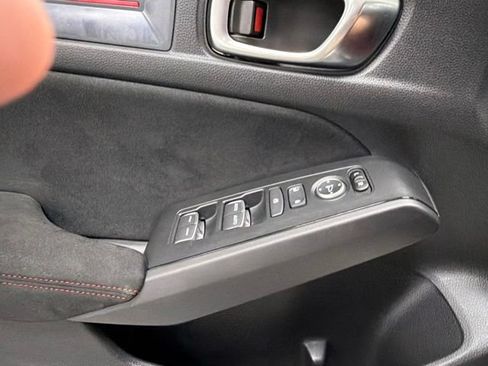 Used 2025 Honda Civic Type R image 25