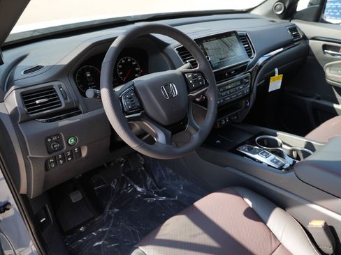 Used 2026 Honda Ridgeline Black Edition image 6