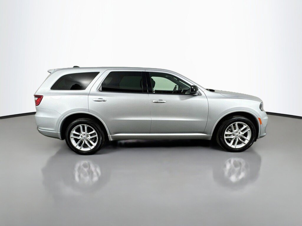 Used 2025 Dodge Durango GT AWD/4WD image 6