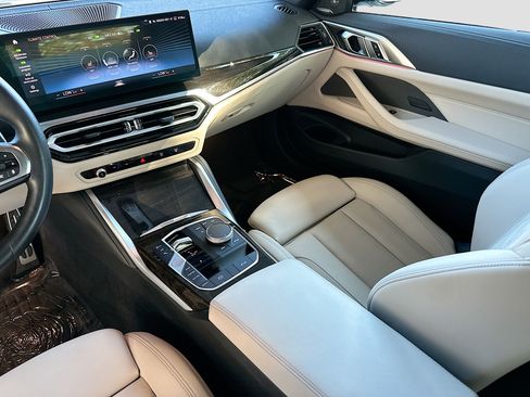 Certified 2024 BMW M440i Convertible w/ Premium Package image 24